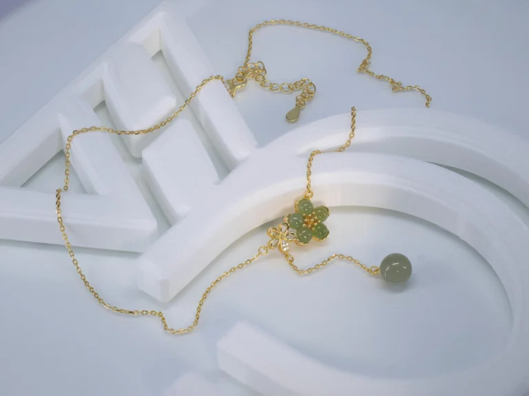 jade-blossom-nacklace-04