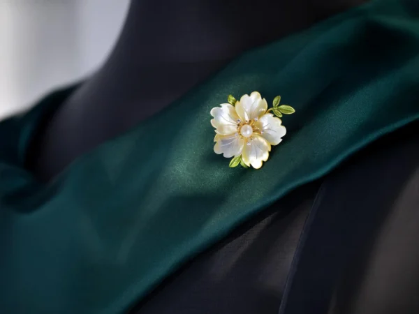 Classic Petals & Pearl Brooch