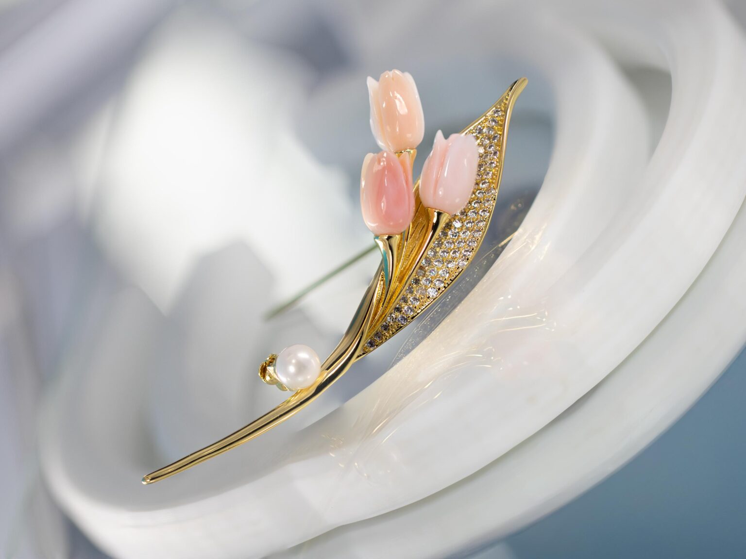 conch-shell-tulips-brooch04