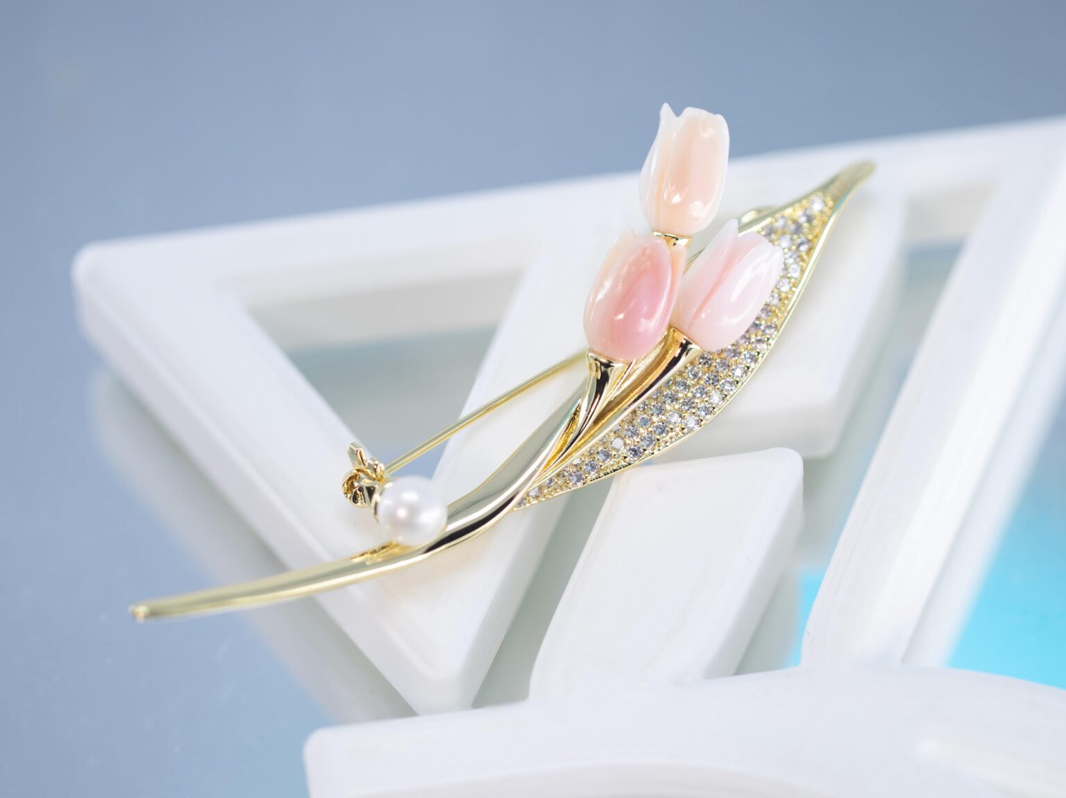 conch-shell-tulips-brooch07