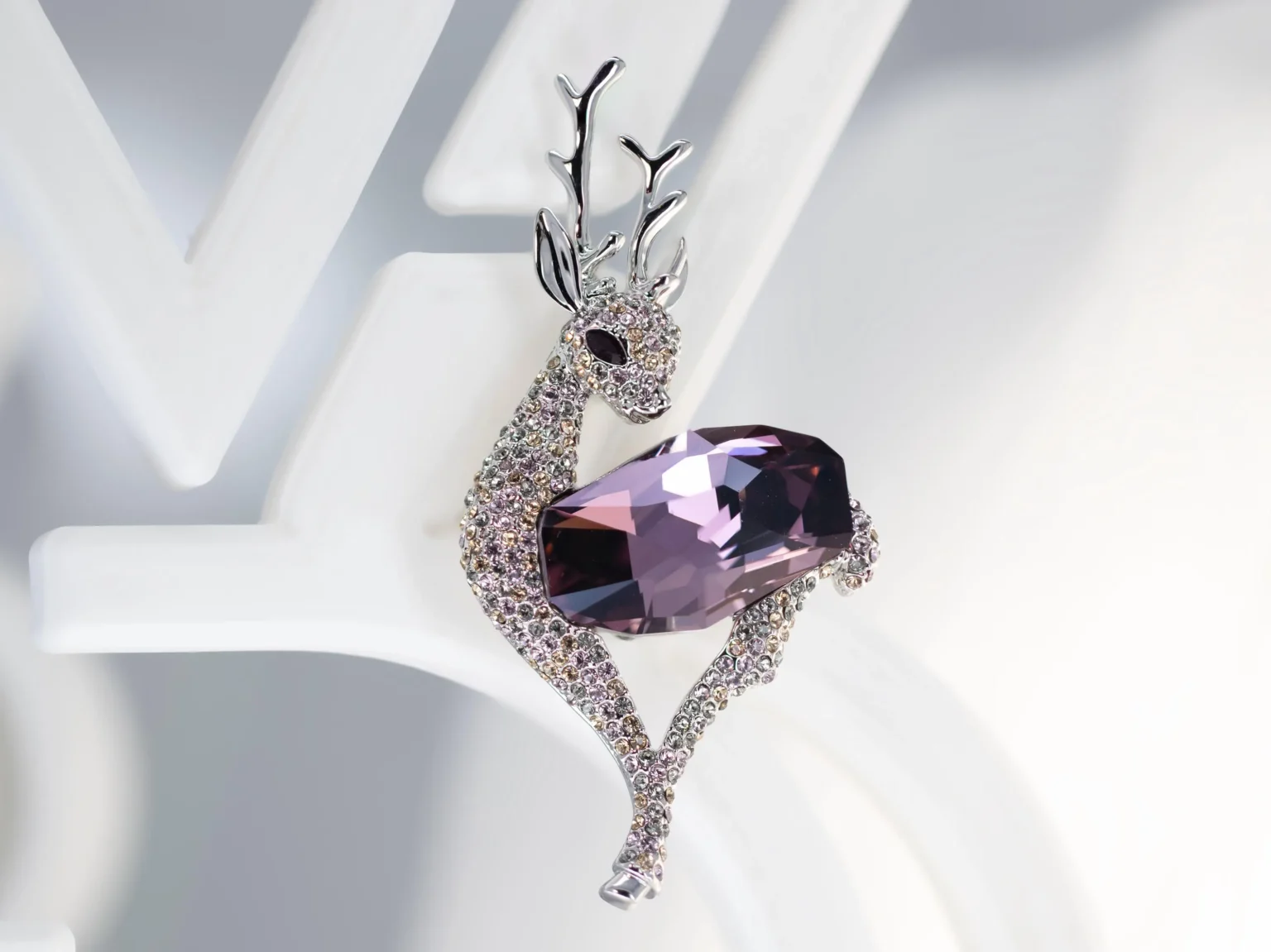 deer-brooch077