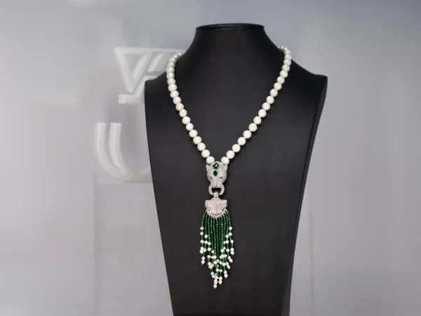 Panther Necklace with Detachable Tassel
